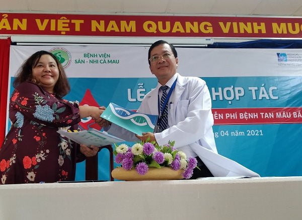 Cà Mau: Ký kết chương trình hợp tác xét nghiệm gien miễn phí tầm soát bệnh tan máu bẩm sinh 1