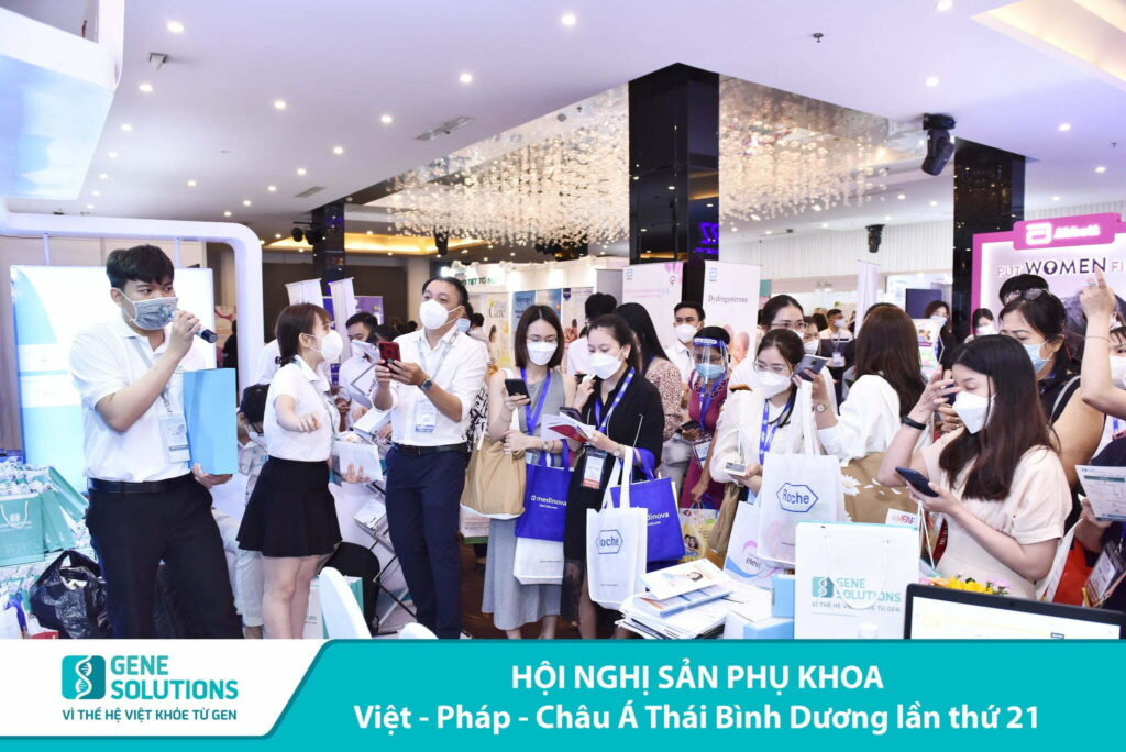 Gian hàng của Gene Solutions tại Hội nghị Sản Phụ khoa Việt - Pháp - Châu Á - Thái Bình Dương lần thứ 21 hút khách tham quan 11