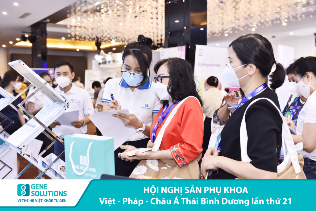 Gian hàng của Gene Solutions tại Hội nghị Sản Phụ khoa Việt - Pháp - Châu Á - Thái Bình Dương lần thứ 21 hút khách tham quan 7