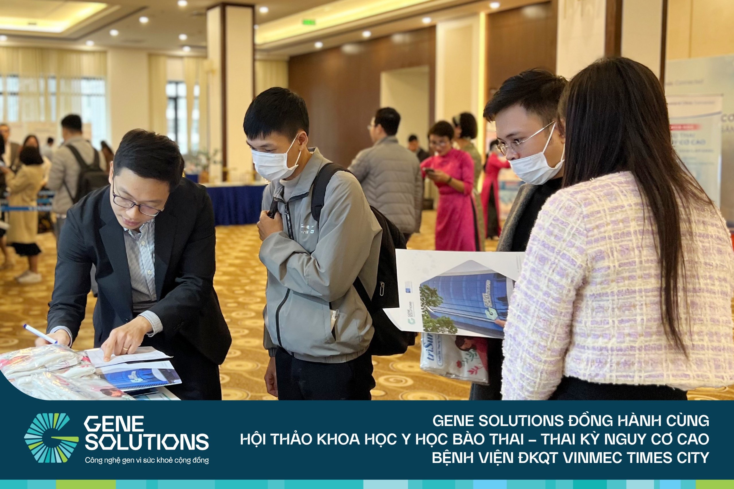 Gene Solutions đồng hành cùng Hội thảo khoa học Y học bào thai - Thai kỳ nguy cơ cao của Bệnh viện ĐKQT Vinmec 19