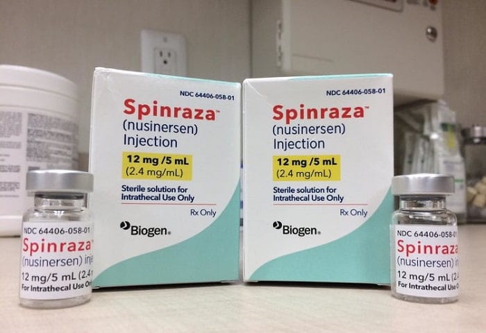 Spinraza được tiêm định kỳ để điều trị bệnh teo cơ tủy sống