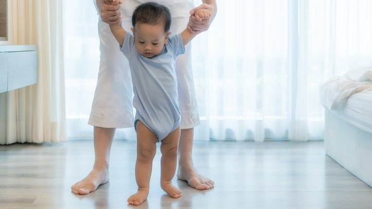 Yếu cơ là gì? Khi nào là dấu hiệu cảnh báo bệnh teo cơ tủy sống SMA?